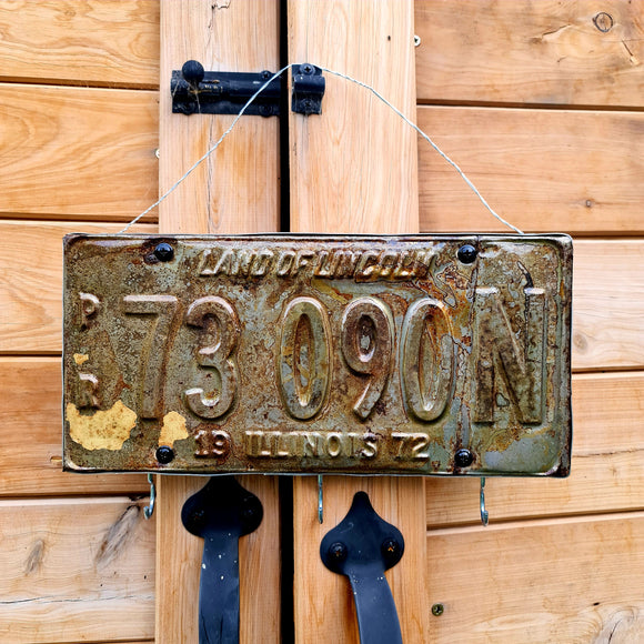 Vintage Land Of Lincoln Plate Key Holder